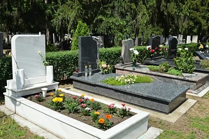 cmentarz, nagrobki